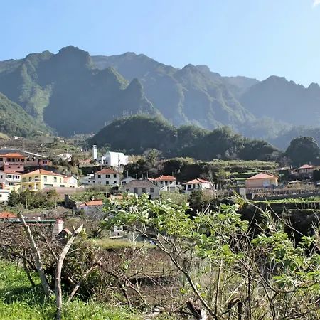 Holiday home Dinis Country By Ourmadeira *